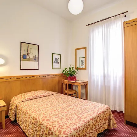 Hotel Nuova Italia-3